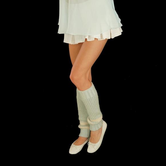Pale blue knit legwarmers by FAL NY - Picture 4 of 6